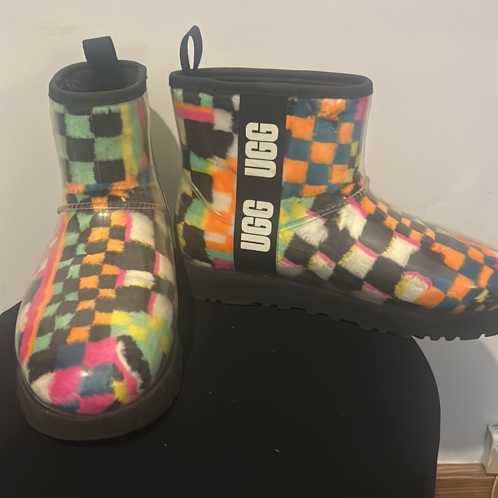 Ugg Classic Clear Mini Boots